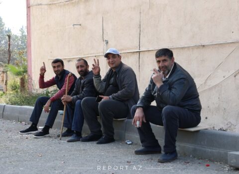 Atəşə məruz qalan Tərtər sakinləri öz yurdlarını bir an da tərk etmirlər