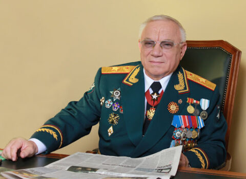Ordu generalı Anatoli Kulikov: “Putin erməniləri biabırçılıqdan qurtardı”