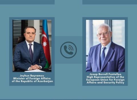 Cozep Borrel Ceyhun Bayramova zəng etdi