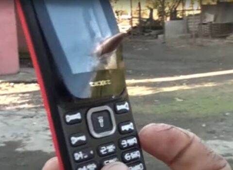 Həyatını mobil telefon qutaran əsgərin ailəsi danışdı – VİDEO