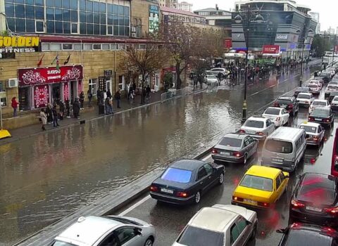 BNA-dan sürücülərə yağışla bağlı MÜRACİƏT
