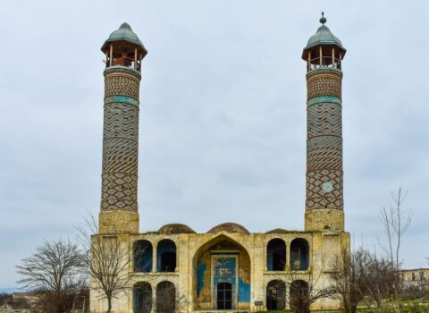 Ağdam ziyalıları Ali Baş Komandana təşəkkür etdi