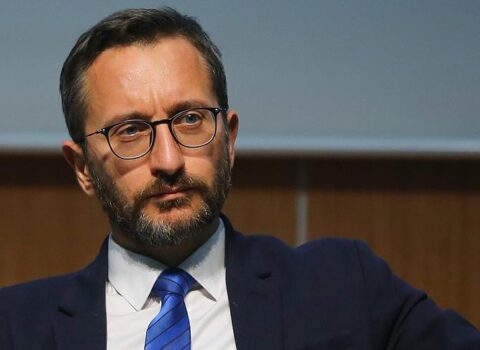 Altun Şuşa zəfəri ilə bağlı Hacıyevi təbrik etdi