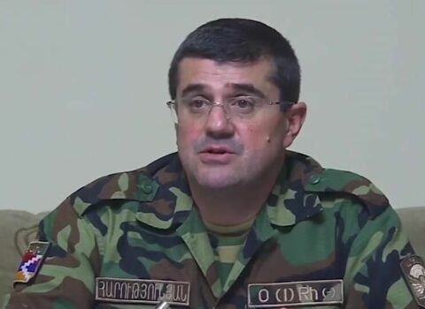 Arutyunyan niyə “atdan” salınıb “eşşəyə” mindirilmir?!