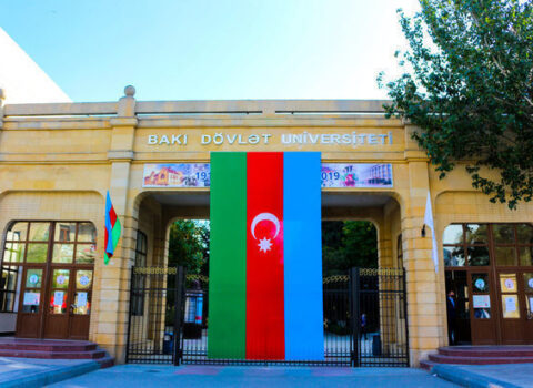 BDU bayrağa hörmətsizlik edən tələbə ilə bağlı QƏRAR VERDİ