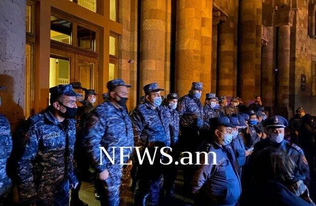 Paşinyanın Qarabağla ilə bağlı bəyanatından sonra Ermənistan qarışdı Paşinyanın Qarabağla ilə bağlı bəyanatından sonra Ermənistan qarışdı