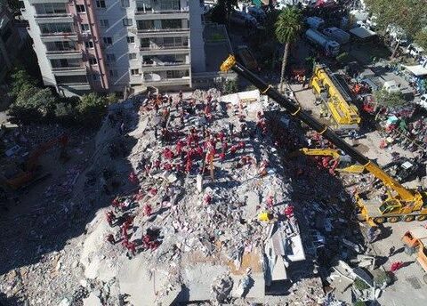 İzmir zəlzələsində ölənlərin sayı 116-ya çatdı