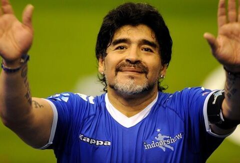 Maradonaya 9 təcili tibbi yardım çağırılıbmış