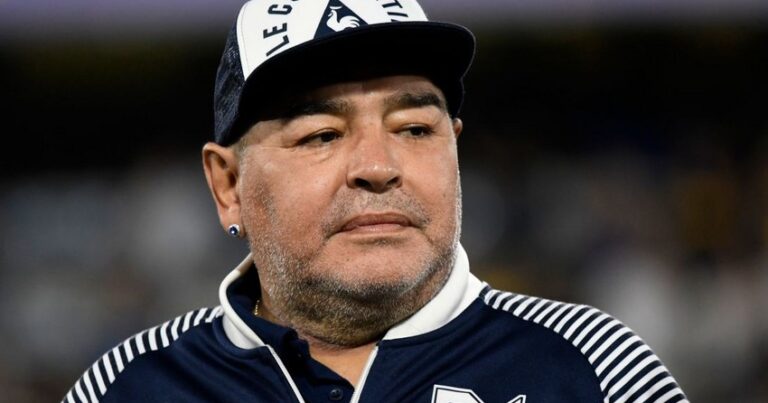 Maradonanın ölümünə görə tibb işçiləri MÜHAKİMƏ OLUNACAQ