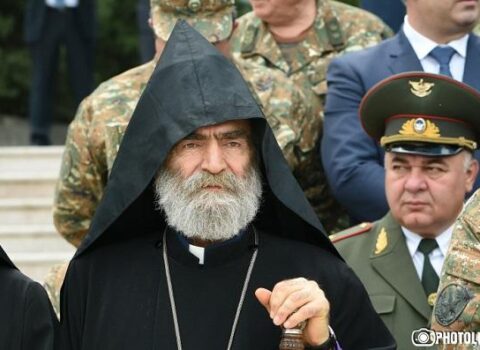 Qarabağ ermənilərinin “dini lideri” infarkt oldu