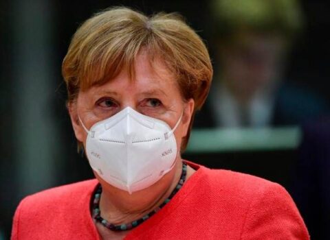 Merkel Almaniyanın normal həyata qayıdacağı vaxtı AÇIQLADI