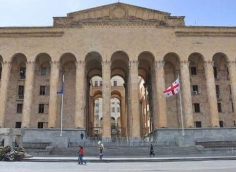 Gürcüstan müxalifəti parlamenti boykot etdi