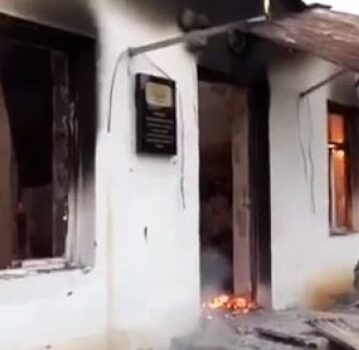 Ermənilər Kəlbəcərdə məktəbi yandırdılar – VİDEO