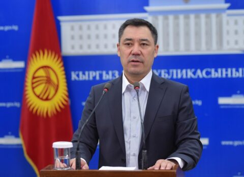Sadır Japarov Qırğızıstan prezidenti vəzifəsinin icrasından istefa verdi