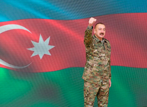 “Siz Azərbaycanın Milli Qəhrəmanısınız” – Xalqdan Ali Baş Komandana MƏKTUBLAR