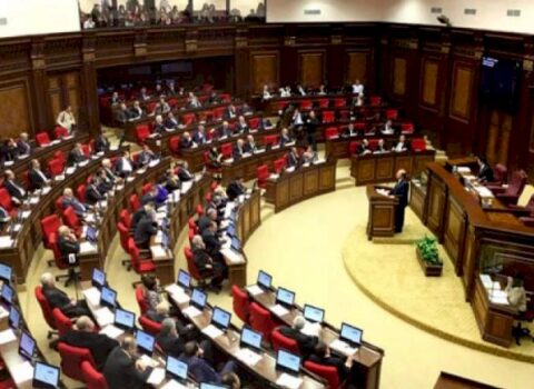 “Ermənistanda “kapitulyasiya” ifadəsi qadağan edilir”
