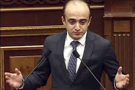 “Ermənistanın gələcək baş naziri…” – İrəvan çalxalanır