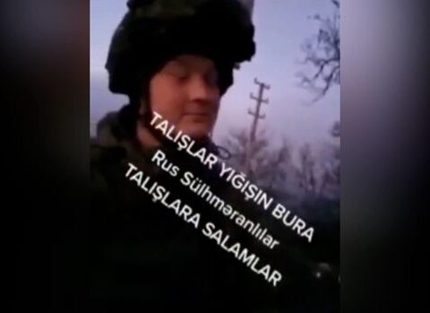 Azərbaycanlı əsgər rus sülhməramlılarına dilimizi öyrədir – VİDEO