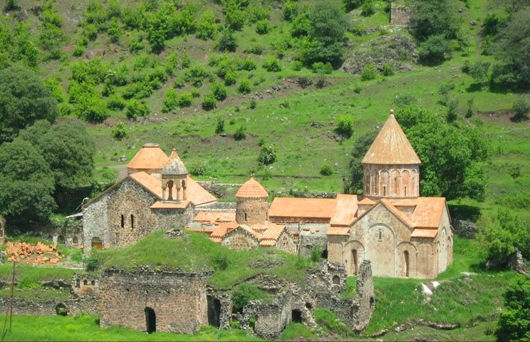 Xudavəng monastır kompleksinin Azərbaycana məxsusluğu barədə məqalə dərc edildi - FOTO | KONKRET