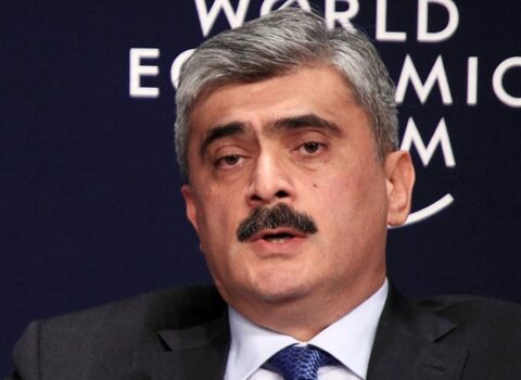 Maliyyə naziri: “Təhsil kreditləri ilə bağlı məsələyə baxılır”