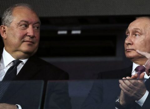 Sarkisyan Putindən kömək istədi