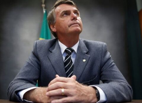 “COVID-19 peyvəndinə inanmıram” – Braziliya prezidenti