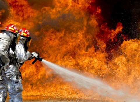 Tehranda partlayış: 6 nəfər öldü