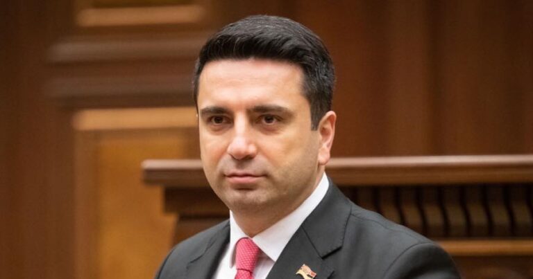 Ermənistan parlamentinin spikeri: “Düşmən hər dəqiqə hücuma keçə bilər”