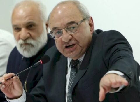 Vazgen Manukyan: “Bu gün baş verənlər fəlakətdir”
