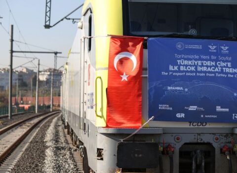 Türkiyənin Azərbaycan ərazisindən keçmiş ilk ixrac qatarı Çinə çatdı