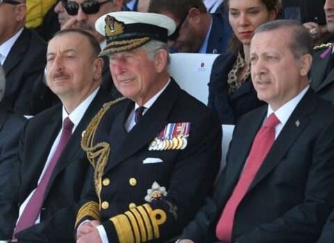 ƏLİYEVLƏ ƏRDOĞAN BRİTANİYA İLƏ YÜRÜMƏYƏ QƏRAR VERİB:Çindən gələn “İpək Yolu”nda London-Vaşinqton qarşıdurması –