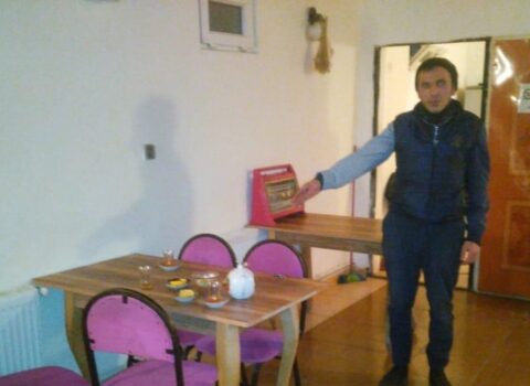 Ağsuda icazəsiz kafe işlədən şəxs saxlanıldı
