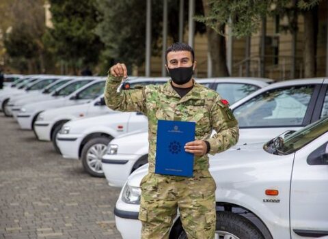 Qarabağ müharibəsi əlillərinə avtomobil təqdim edildi – FOTOLAR
