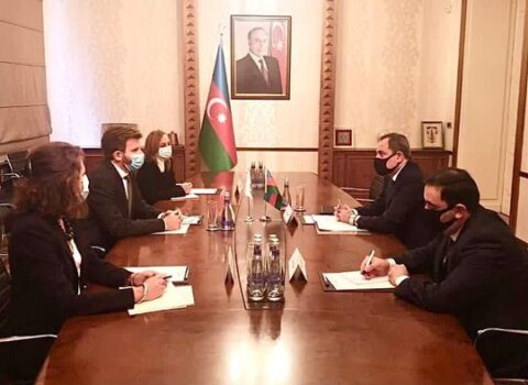 Ceyhun Bayramov Beynəlxalq Qızıl Xaç Komitəsinin Regional direktoru ilə görüşdü