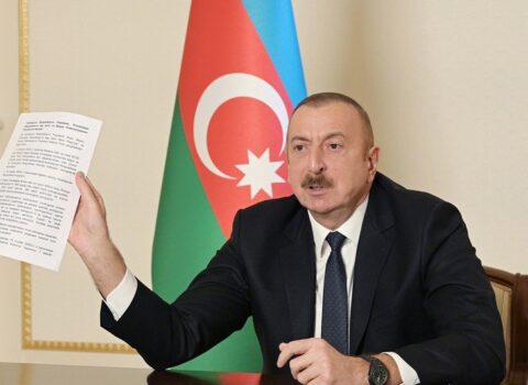 Üçtərəfli birgə bəyanat Ermənistanın tam məğlubiyyətidir