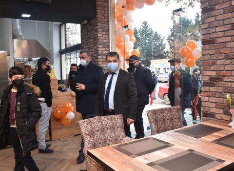 Ağstafada karantin rejiminin sərtləşdirilməsi barədə qərardan sonra restoran açıldı