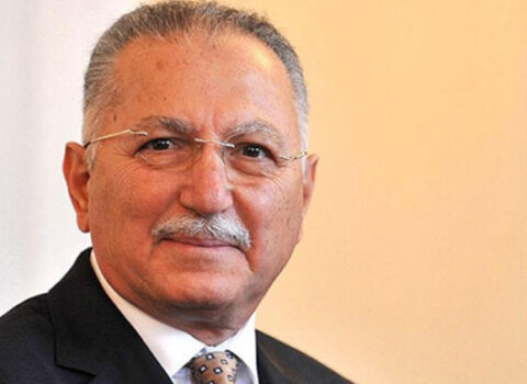 Ekmələddin İhsanoğlu İlham Əliyevi təbrik etdi