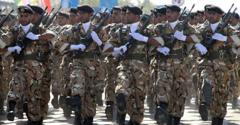 İran Ordusu döyüş hazırlığı vəziyyətinə gətirildi
