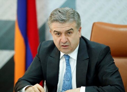 Karapetyan da Paşinyanı istefaya çağırdı