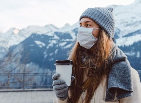 Şaxtalı havalarda maska taxmağın təhlükəsi varmı? – AÇIQLAMA