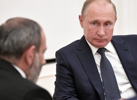 Ermənistan çalxalanır: Paşinyana vaxt verildi – “Putin istəsə…”