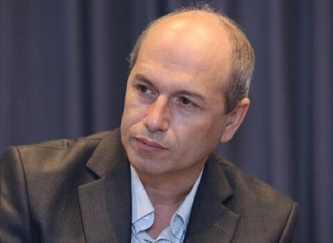 Qeqam Nazaryan: “Üç aydır on minlərlə soydaşımız kimi gecə yatmıram”
