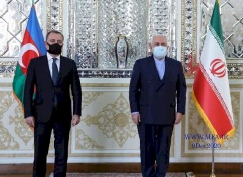 Ceyhun Bayramov iranlı həmkarı ilə görüşdü – FOTO