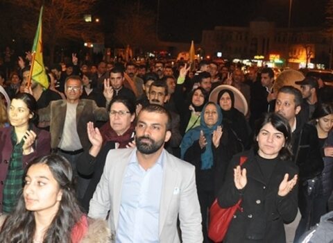 Süleymaniyyədə ara qarışdı: partiya binaları tutuldu