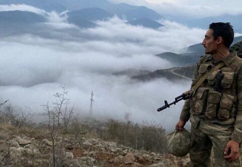 “Meşədə altı-yeddi metr qalınlığında beton divarları olan düşmən istehkamları var idi” – MÜSAHİBƏ