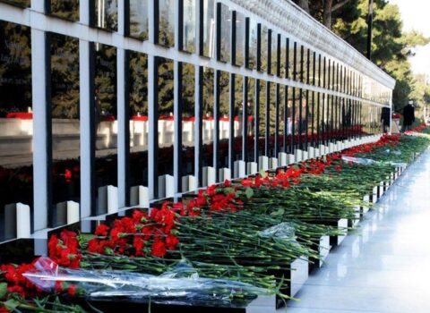 20 Yanvar şəhidlərinin ailələrinə və əlillərinə maddi yardım ödənildi
