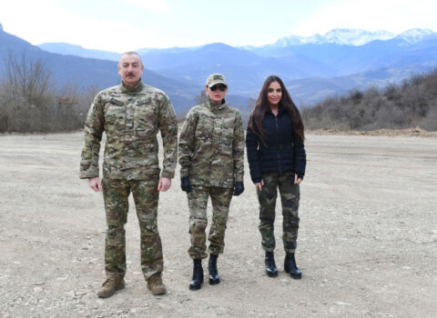 İlham Əliyev: “Dünən gecə Şuşada qalmağa qərar verdik”