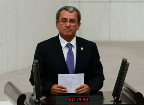 Türkiyəli deputat: “Erməni deputatlar son otuz ildə tutduqları yoldan çəkinməyiblər”