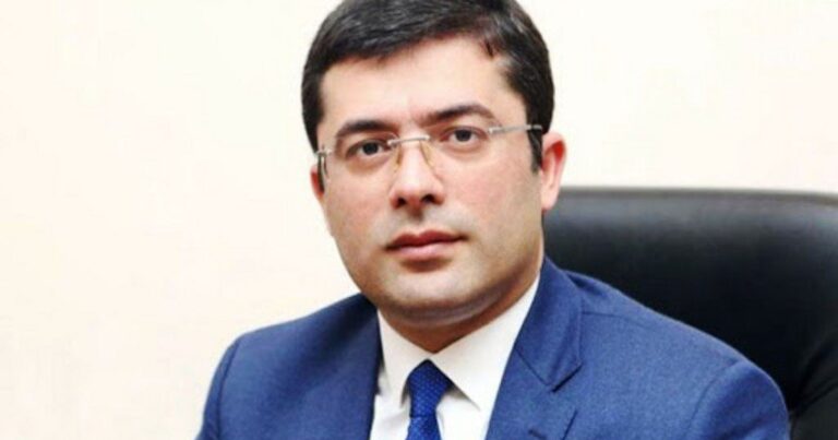 Əhməd İsmayılov: “Jurnalist və jurnalistin statusu” anlayışına hüquqi bazada aydınlıq gətirilməlidir” Əhməd İsmayılov: “Jurnalist və jurnalistin statusu” anlayışına hüquqi bazada aydınlıq gətirilməlidir”