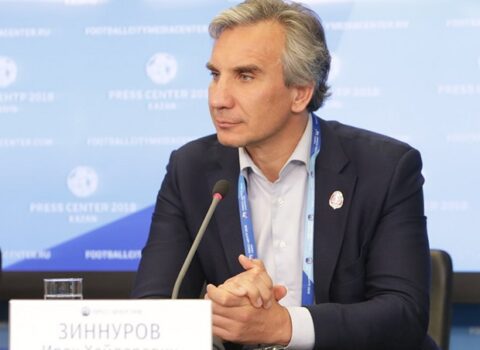 Zinnurov Azərbaycanda rus dilinə münasibəti qiymətləndirdi